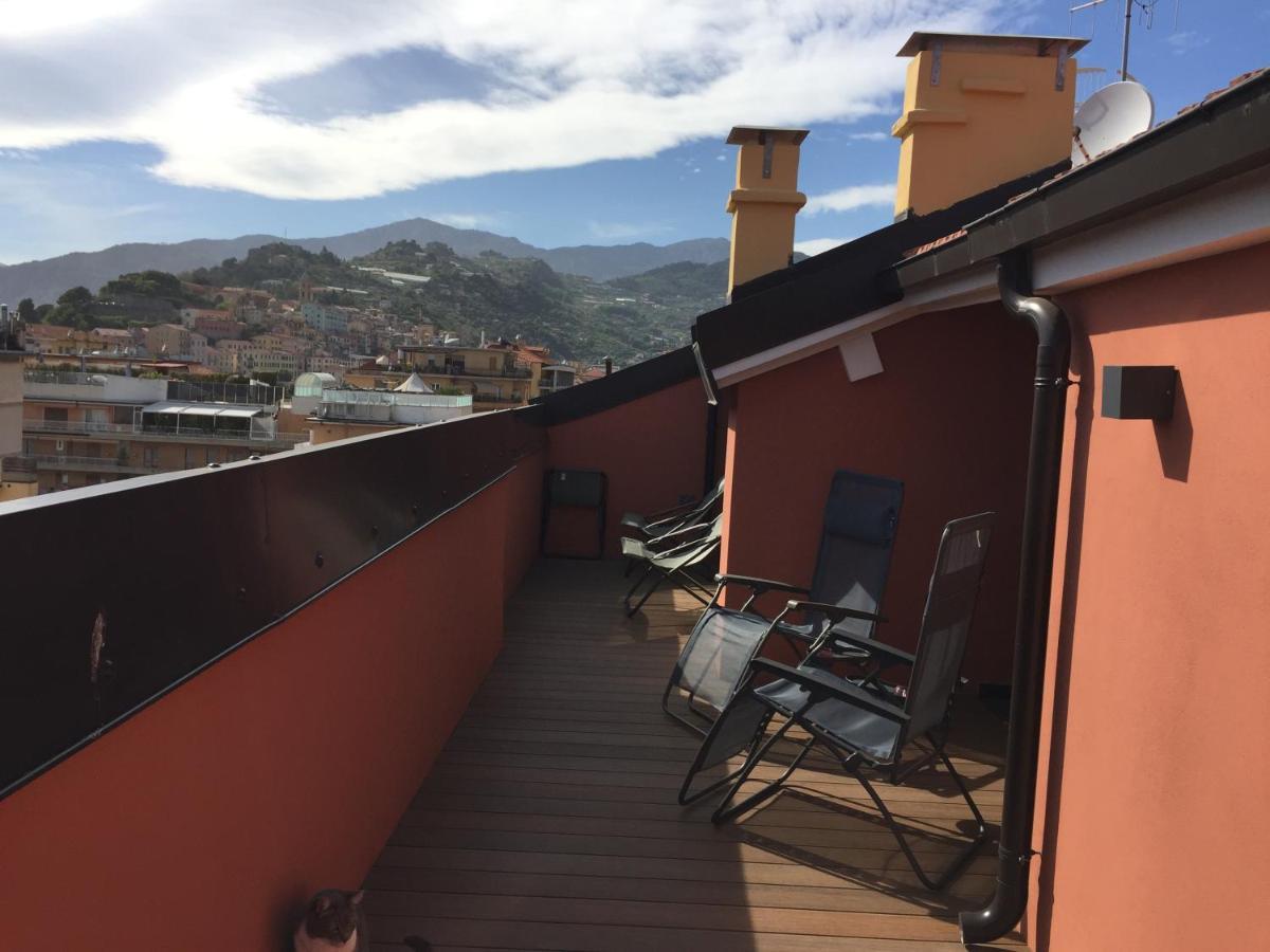 B&B Via Roma 41 Ventimiglia Eksteriør billede