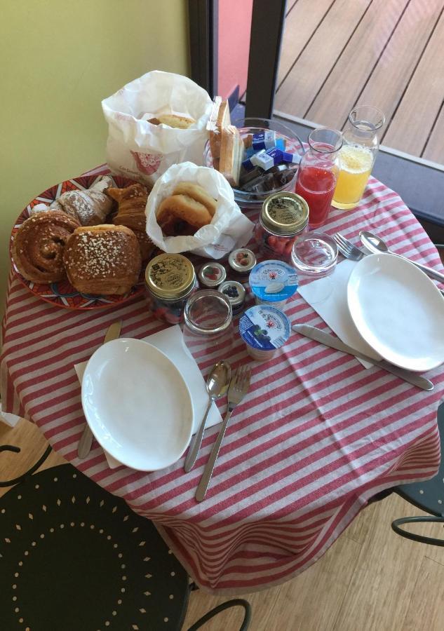 B&B Via Roma 41 Ventimiglia Eksteriør billede
