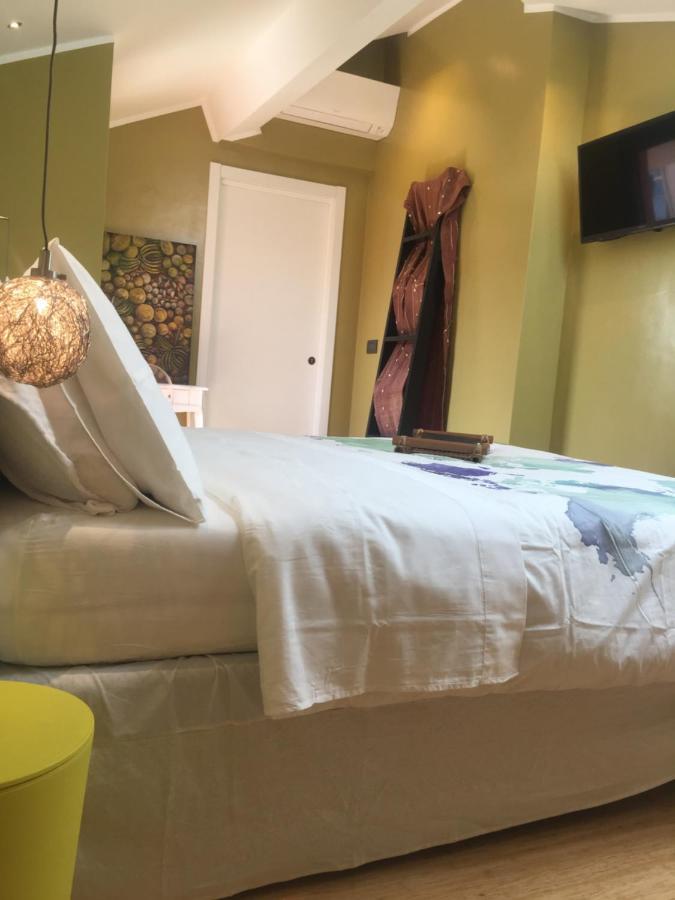 B&B Via Roma 41 Ventimiglia Eksteriør billede