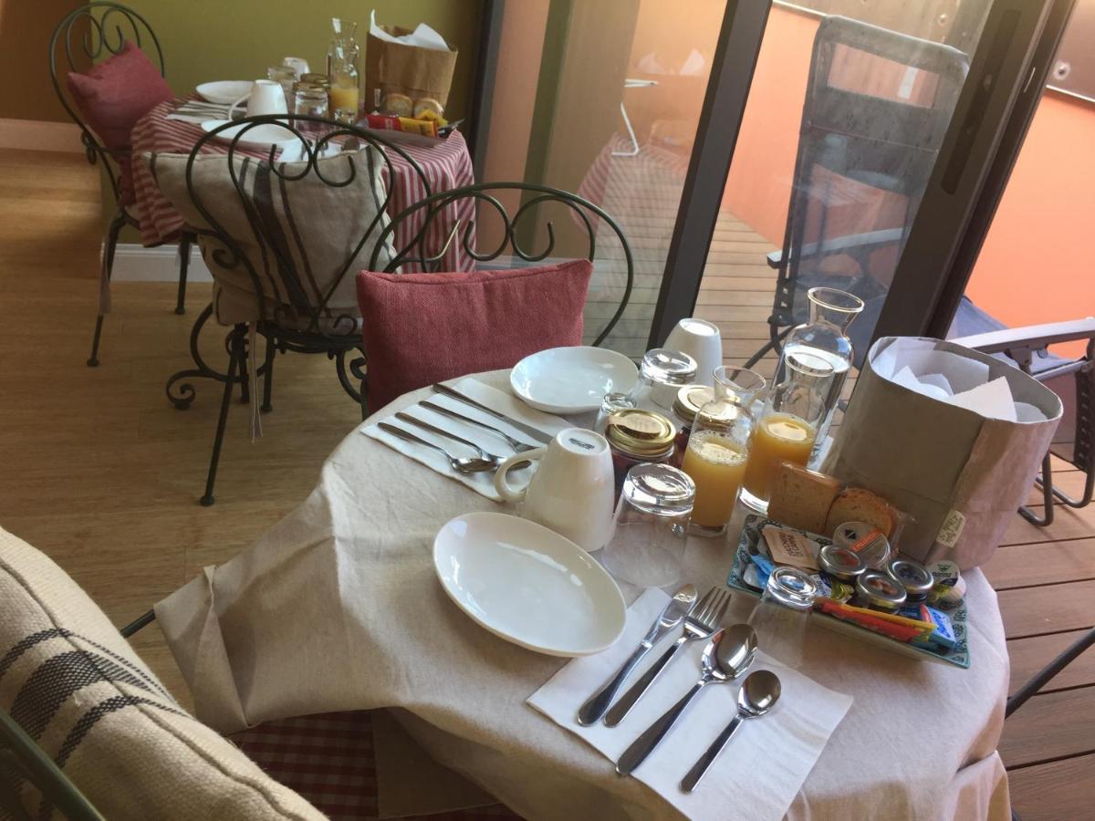 B&B Via Roma 41 Ventimiglia Eksteriør billede